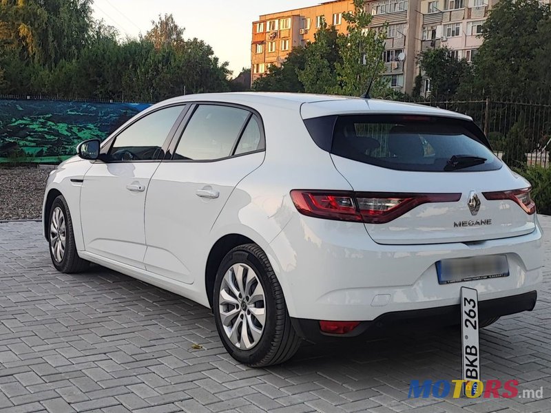 2020' Renault Megane photo #3