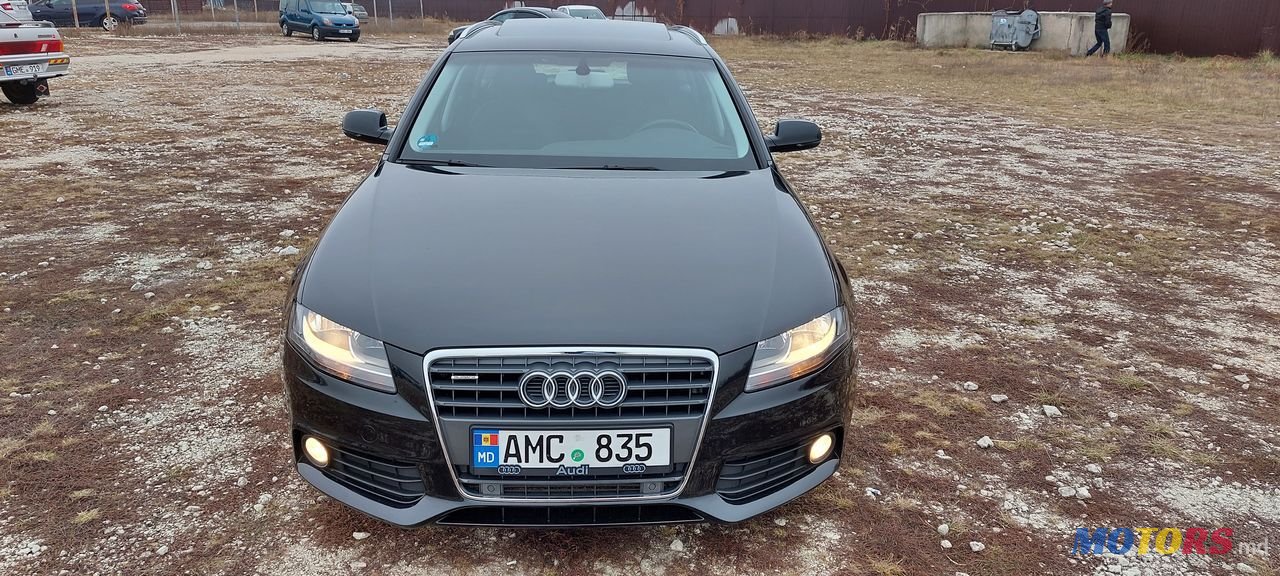 2010' Audi A4 photo #1