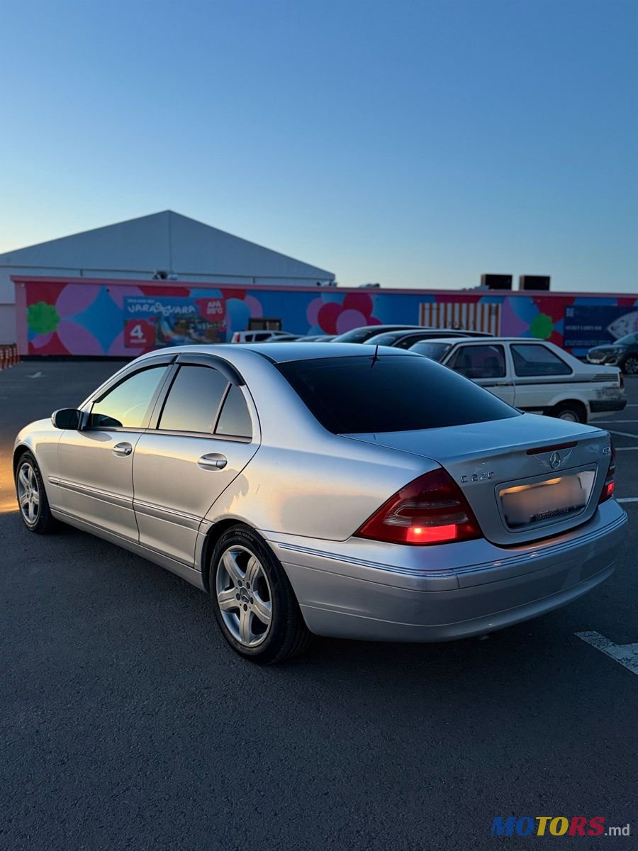 2003' Mercedes-Benz C-Class photo #4