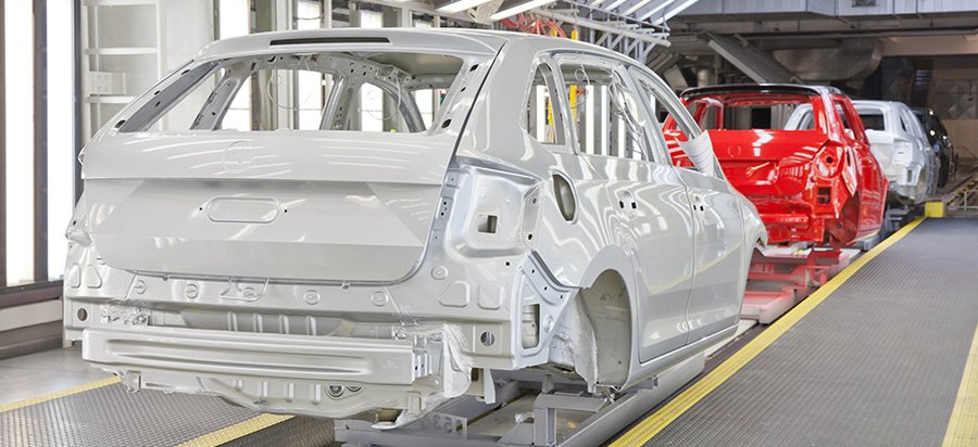 Industria auto îngenuncheată: vezi lista producătorilor de mașini care și-au închis fabricile!