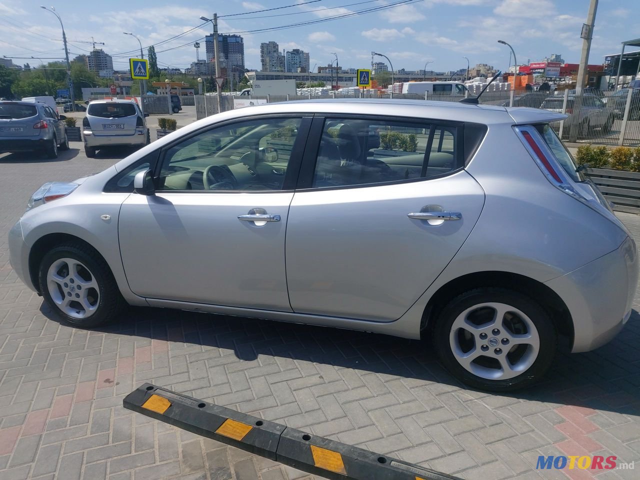 2012' Nissan Leaf photo #6