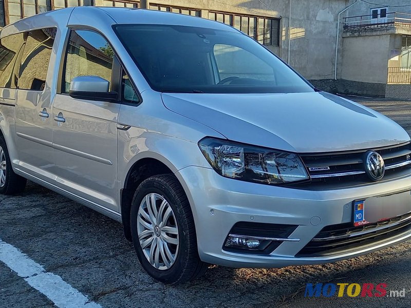 2017' Volkswagen Caddy photo #3