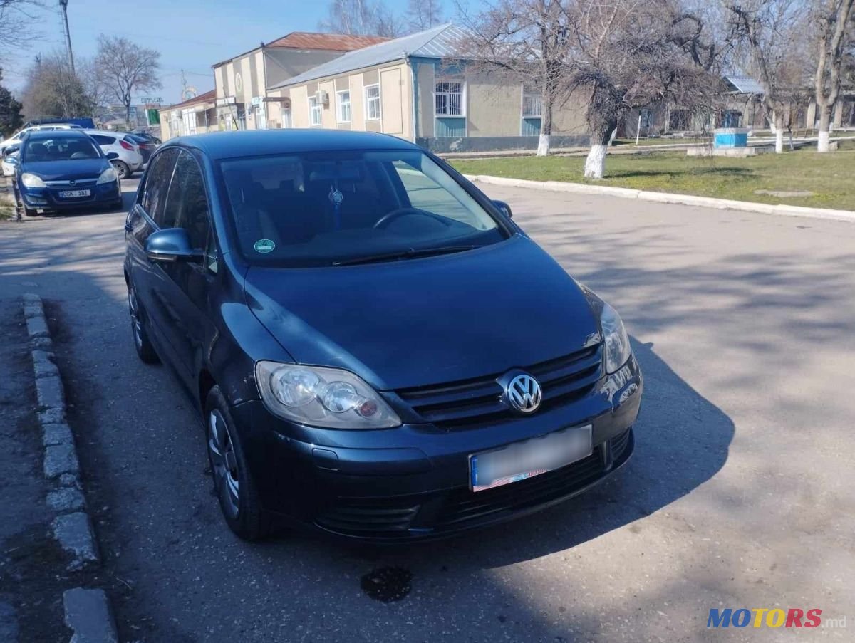 2006' Volkswagen Golf Plus photo #2