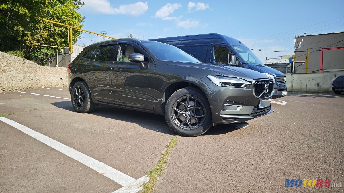 2017' Volvo XC60 photo #5