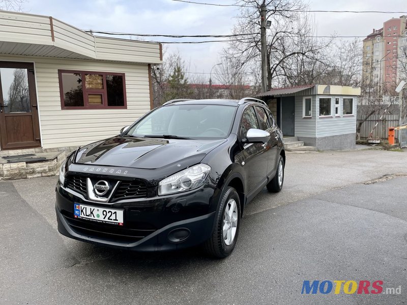 2013' Nissan Qashqai photo #2