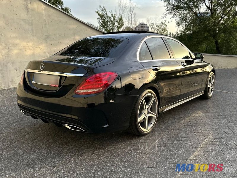 2015' Mercedes-Benz C-Class photo #2