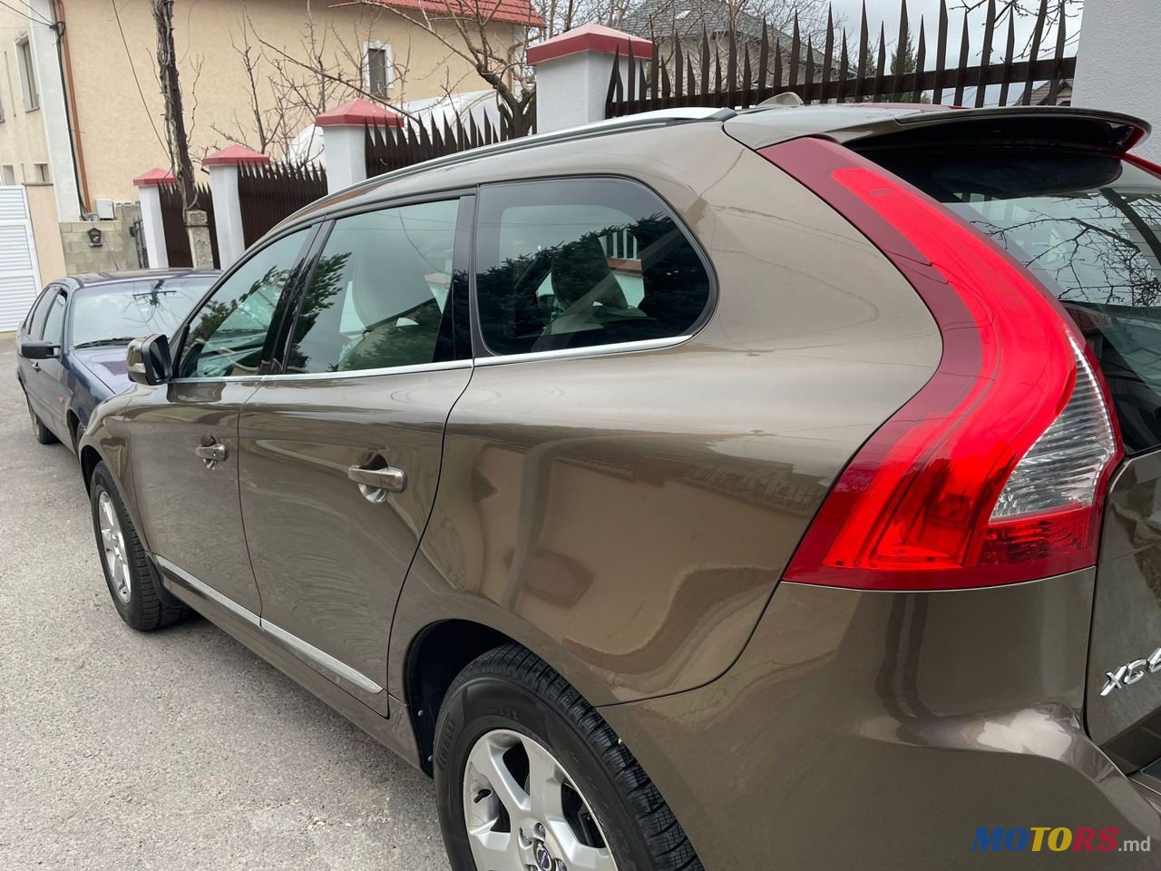 2017' Volvo XC60 photo #3