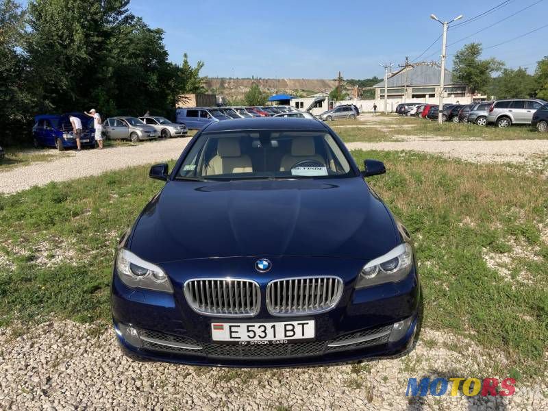 2013' BMW 5 photo #2