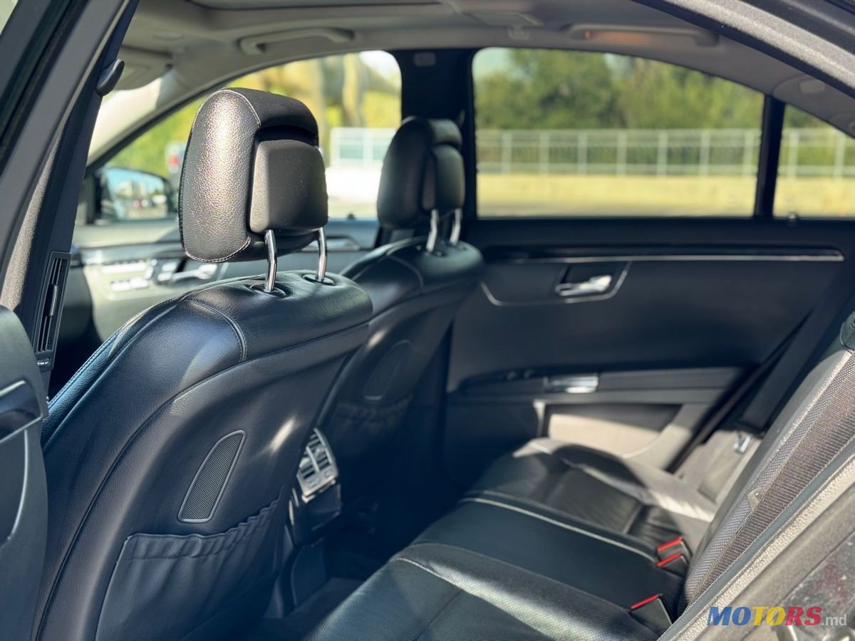 2013' Mercedes-Benz S-Class photo #6