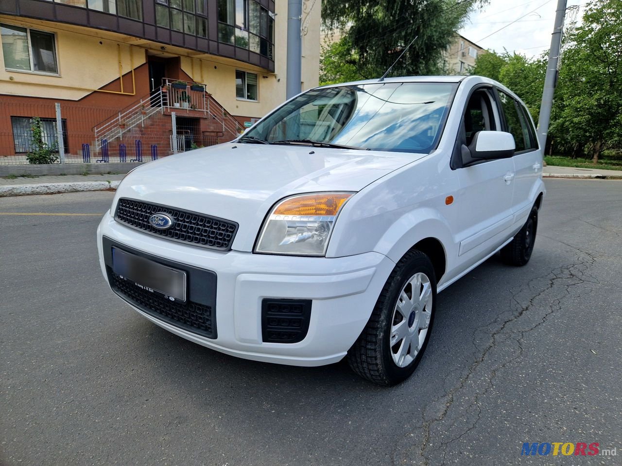 2012' Ford Fusion photo #2