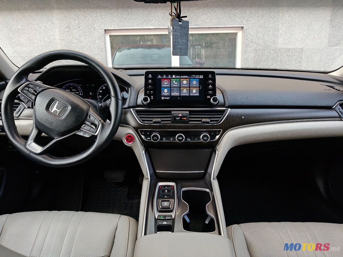 2018' Honda Accord photo #4