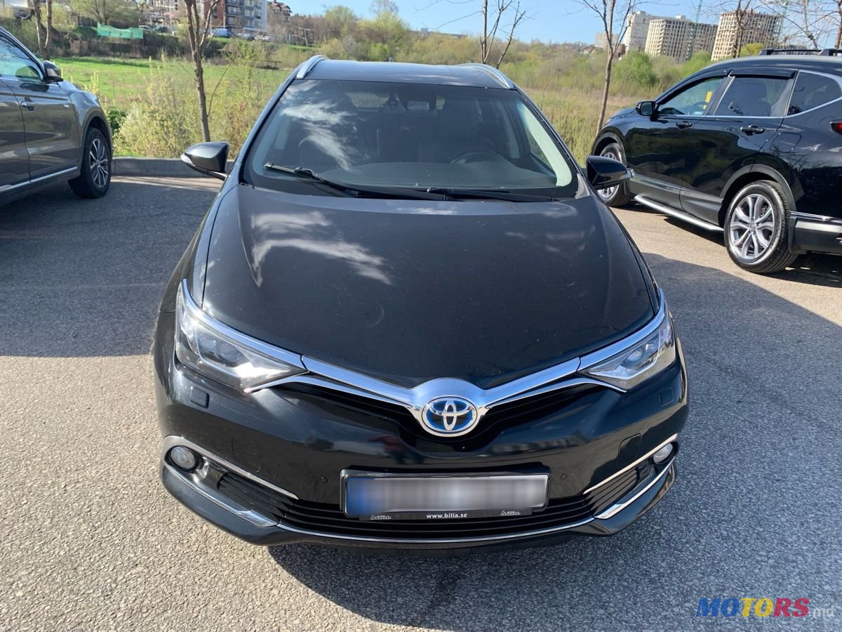 2016' Toyota Auris photo #1