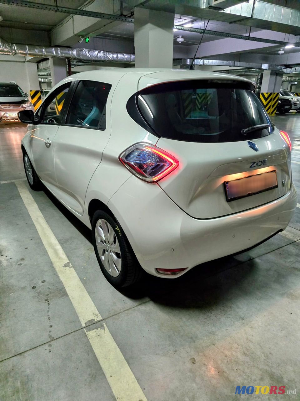 2013' Renault Zoe photo #3