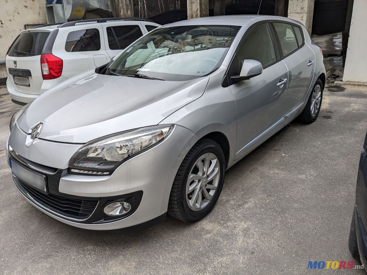 2013' Renault Megane photo #2