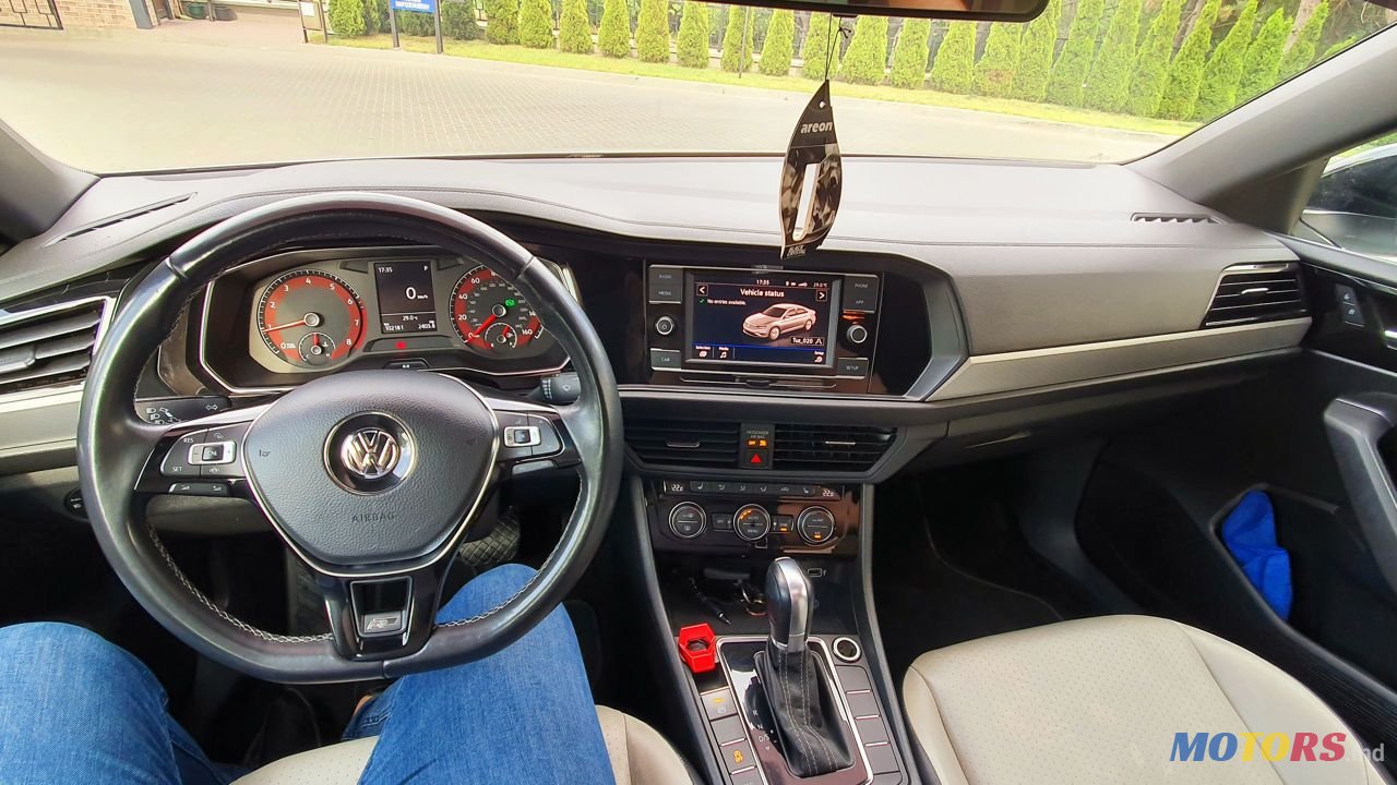 2019' Volkswagen Jetta photo #6