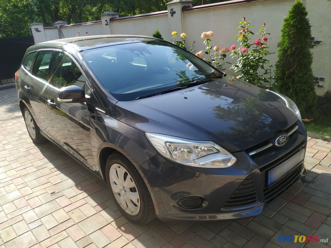 2012' Ford Focus photo #4