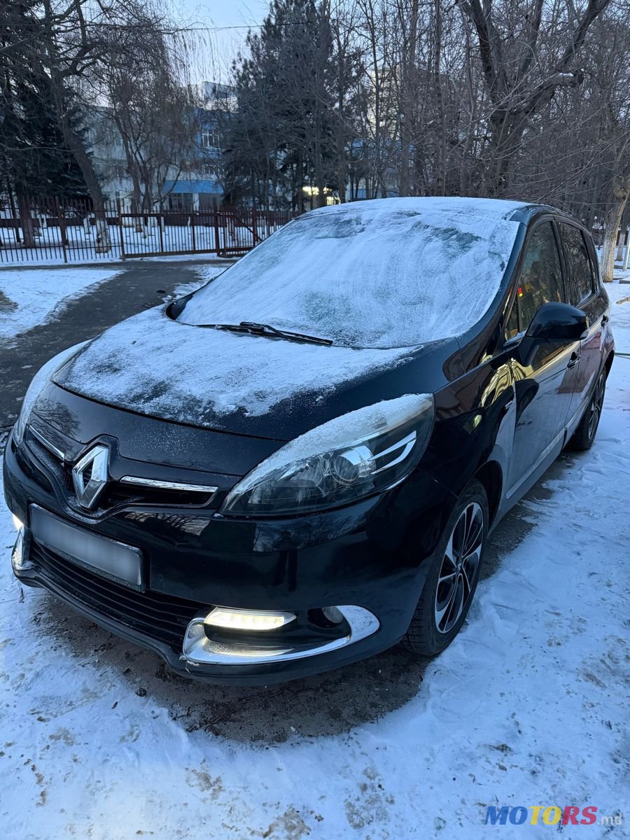 2015' Renault Scenic photo #1