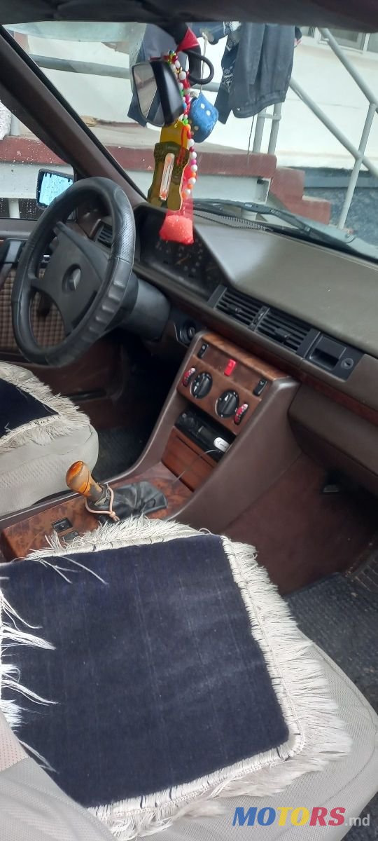 1990' Mercedes-Benz E Класс photo #5