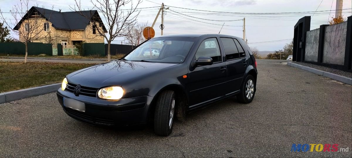 2000' Volkswagen Golf photo #2