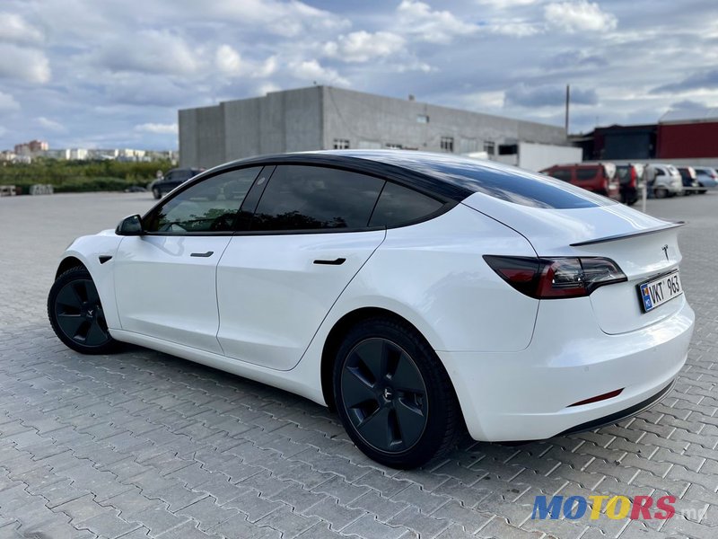 2021' Tesla Model 3 photo #3