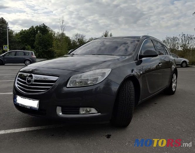 2009' Opel Insignia photo #1