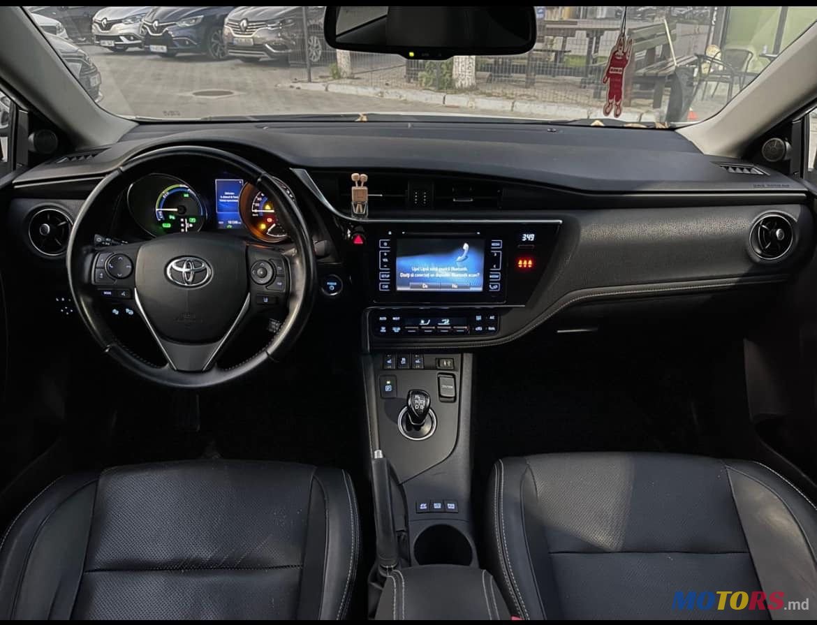 2016' Toyota Auris photo #4