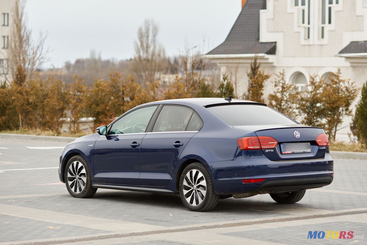 2013' Volkswagen Jetta photo #6