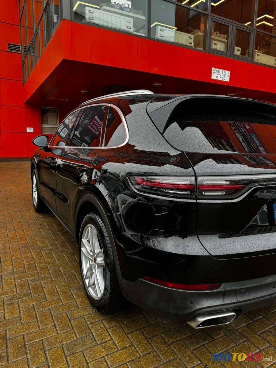 2018' Porsche Cayenne photo #1