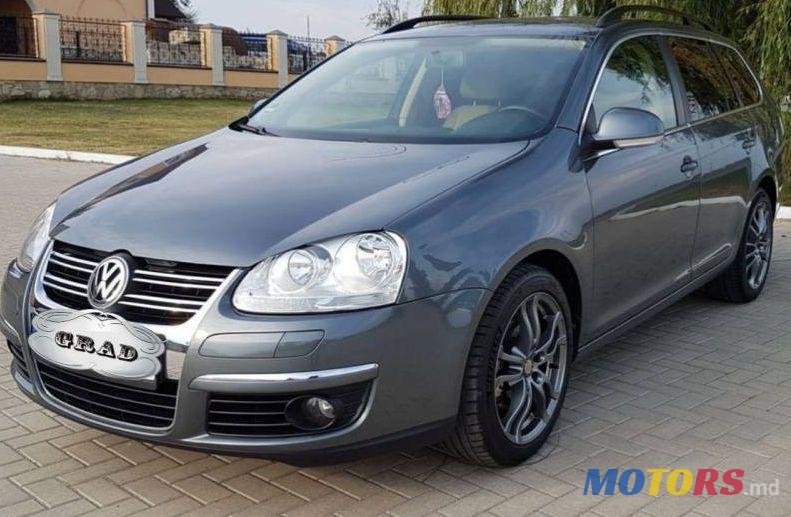 2008' Volkswagen Golf Plus photo #1