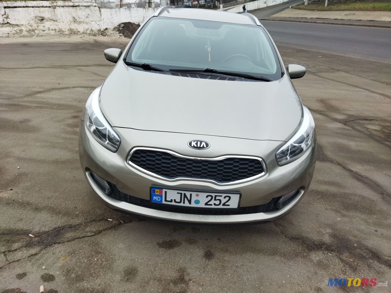 2014' Kia Ceed photo #1
