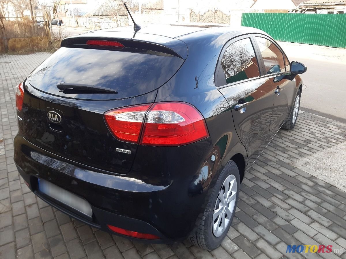 2014' Kia Rio photo #1