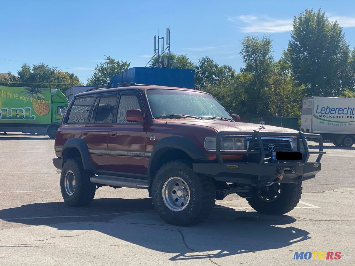 1990' Toyota Land Cruiser photo #3