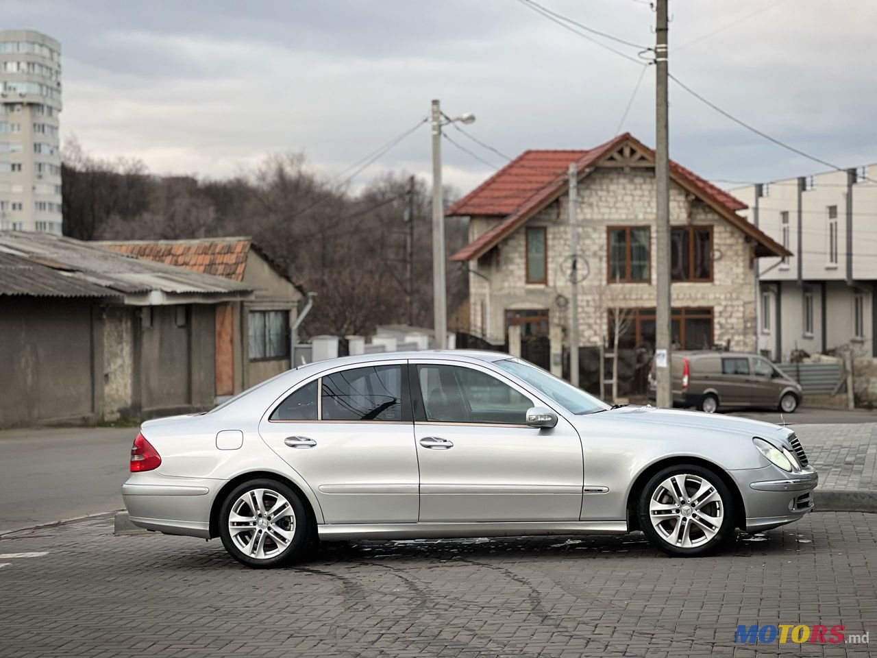 2004' Mercedes-Benz E Класс photo #5