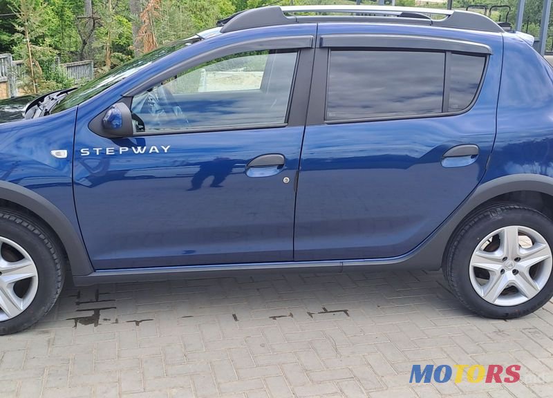 2016' Dacia Sandero Stepway photo #2