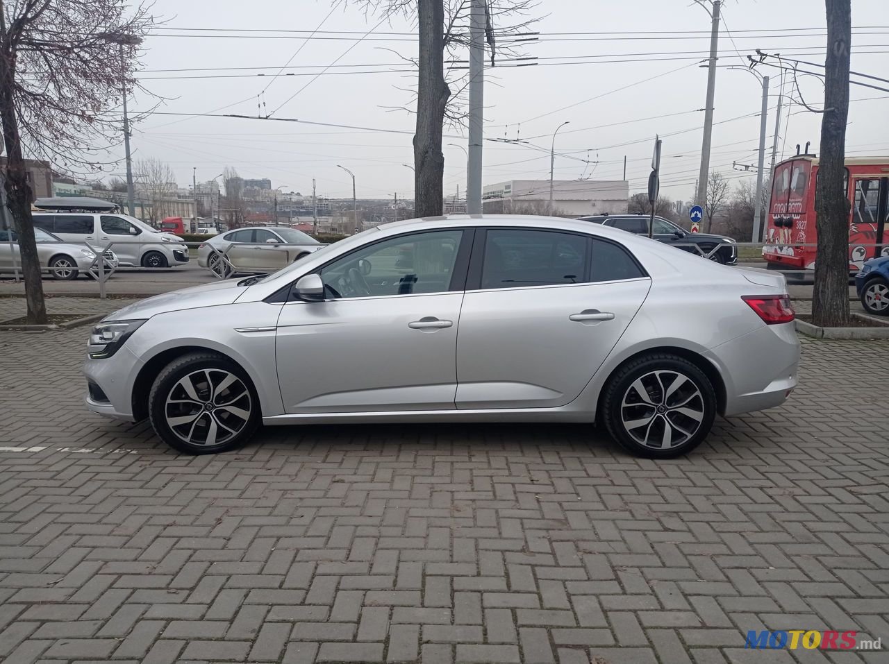 2019' Renault Megane photo #5