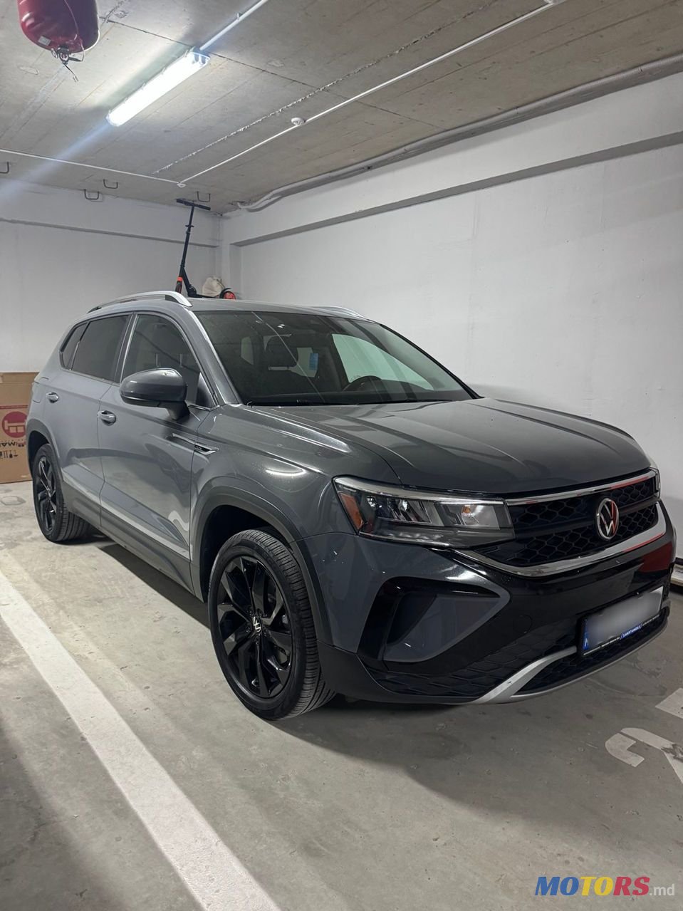 2021' Volkswagen Taos photo #3