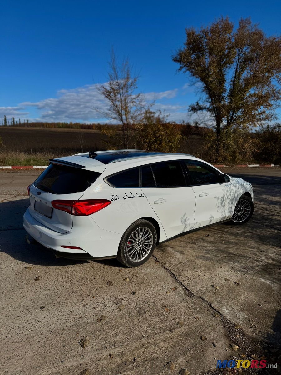 2018' Ford Focus photo #4