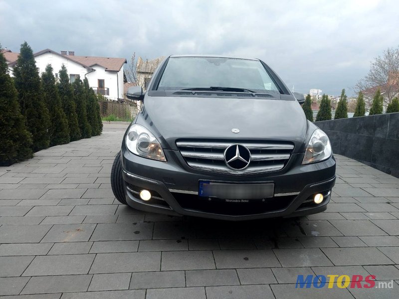 2010' Mercedes-Benz B Класс photo #1